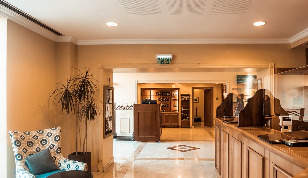lobby2