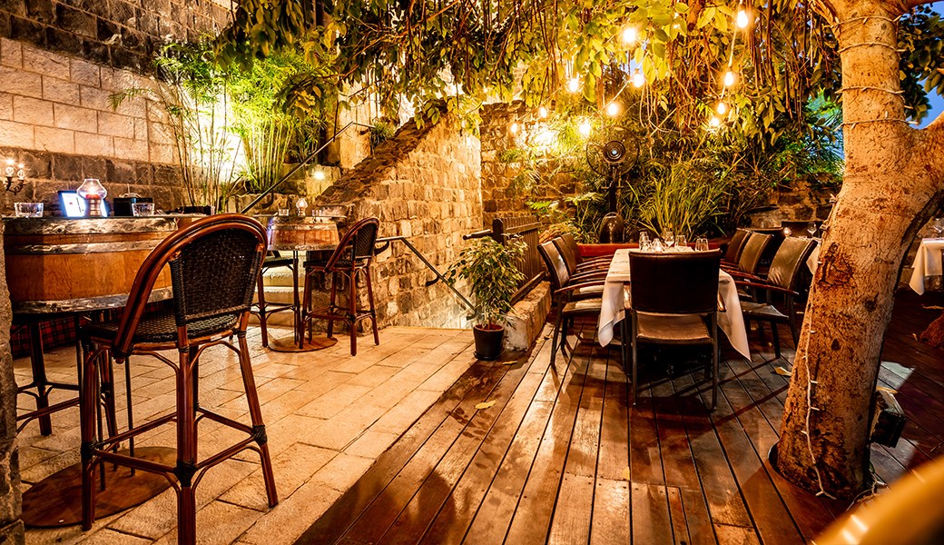 restaurant1-1-